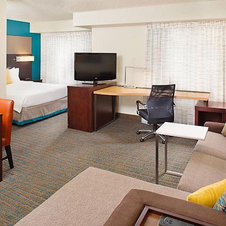 Residence Inn By Marriott Detroit Livonia Exterior photo